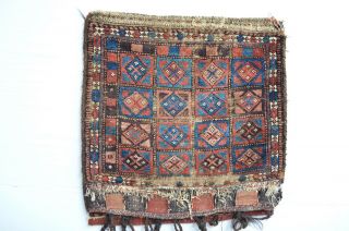 Fabulous Mid 19 th century Ba Luch Bag with very rare pattern 6