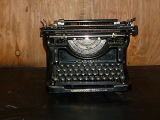 Vintage Antique Underwood Standard Typewriter Model 10 1930 