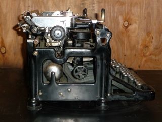 Vintage Antique Underwood Standard Typewriter Model 10 1930 ' s 8