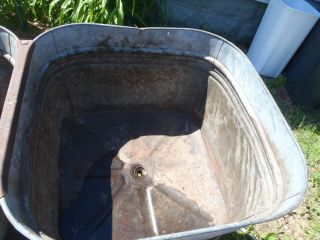 RARE VINTAGE GALVANIZED STEEL WASH TUBS,  METAL PLANTER,  FLOWER POT,  HOME SINK 4