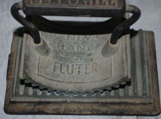 Geneva Hand Fluter Primitive Clothing Pleat Crimp Sad Iron Tool Pat ' d 1866 2