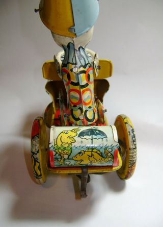 Vintage Unique Art Mfg Co.  Artie The Clown Car Tin Litho Wind Up Toy U.  S.  A 11