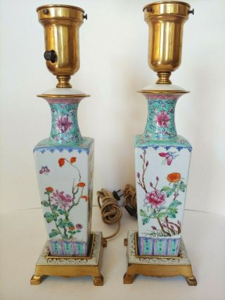 Stunning Antique Chinese Famille Rose Porcelain Lamps Pair Republic Period. 4