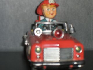 1950 ' s Japan TN Nomura Fire Chief Car Tin B/O Toy,  great 2