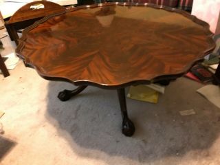 Baker Round Scalloped Coffee/Cocktail Table,  Mahogany 3