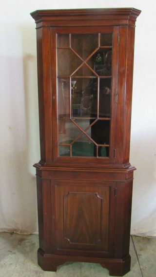 Pair Henkel Harris Rare Corner Cabinets Mahogany 4