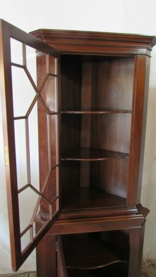 Pair Henkel Harris Rare Corner Cabinets Mahogany 9