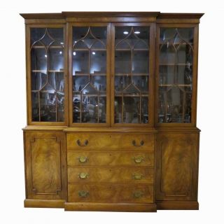 Vintage Two Piece Beacon Hill Traditional Style China Cabinet W/leather Desk