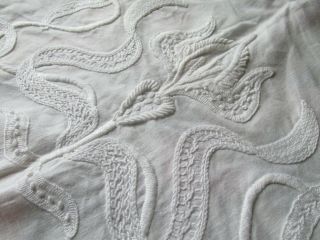 Antique ART NOUVEAU Heavily Hand Embroidered Crewel Work Irish Linen Bed Cover 4