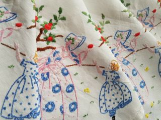 GORGEOUS Vintage Hand Embroidered Linen Tablecloth with Crinoline Ladies 2