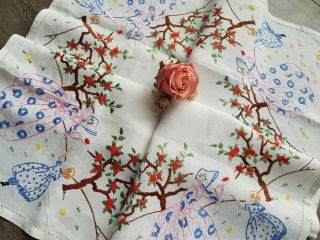 GORGEOUS Vintage Hand Embroidered Linen Tablecloth with Crinoline Ladies 9