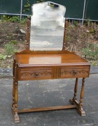 Finest 1920s English Blond Oak Vanity Table