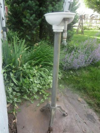 Vintage/Antique Drinking Water Fountain with Enamel Sink 9