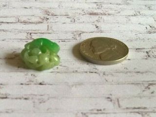Antique Dynastie Qing Chinese Hand Carved Green Jade Ornament Bead Amulet 2