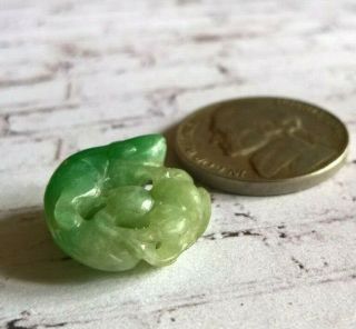 Antique Dynastie Qing Chinese Hand Carved Green Jade Ornament Bead Amulet 4
