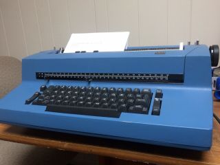 Ibm Selectric Ii Vintage Electric Typewriter Blue (not Correcting Model)