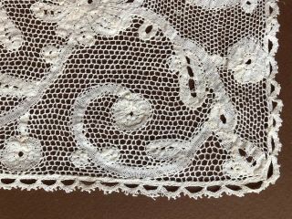 Extraordinary size - 19th C.  Milanese bobbin lace / alencon ground Edging 6