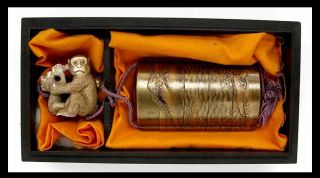 Japanese Carved Netsuke Monkey Makie Inro Signed Tomokazu Edo Meiji Pill Box A01