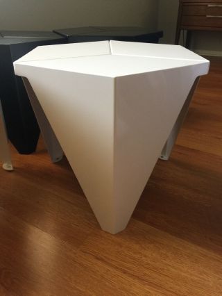 Set 2 White Hexagon Prismatic Metal Side Table Stools Mid Century Design 3