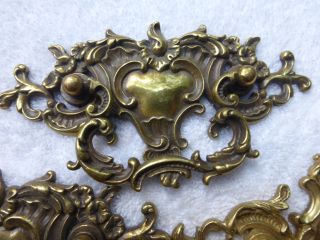 Nine Vintage Ornate Victorian Brass Chest Cabinet Pulls Handles SET 615 D 2