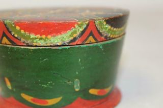 A RARE EARLY 19TH C PENNSYLVANIA GERMAN PAINT DECORATED COVERED WOOD PATCH JAR 11
