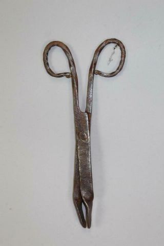 Rare 18th C American Wrought Iron Pipe Tongs Early Form Great Decorated Handles