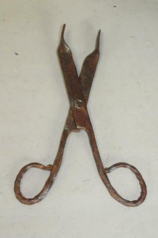 RARE 18TH C AMERICAN WROUGHT IRON PIPE TONGS EARLY FORM GREAT DECORATED HANDLES 6