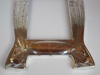 155 / STUNNING ART NOUVEAU SILVER PLATED FRAME WITH FLOWING PEACOCK FEATHERS 2