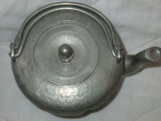 Antique Chinese Engraved Kut Hing Swatow Pewter Teapot. 2