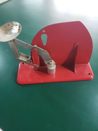 Jiffy Way Vintage Egg Weigher 3