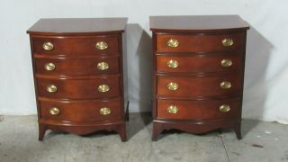 Pair Thomasville Nightstands Bachelor 4 Drawer Mahogany Banded