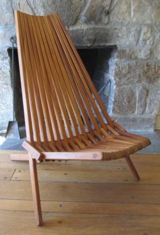 Mid Century Danish Modern Teal Slatted Folding Lounge Chair