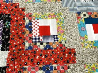 Retro Vintage PA Log Cabin QUILT Top POP Art Red Centers 5