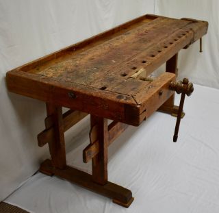 Antique Oak Carpenter ' s and Joiner ' s Workbench 3