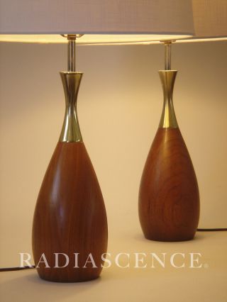 PAIR TONY PAUL WESTWOOD WALNUT BRASS MODERN ATOMIC BOWLING PIN TABLE LAMPS 1950s 4