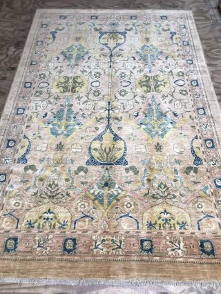 Antique Look Handmade Art And Craft Natural Dye Rug Carpet Size: 277x171 Cm
