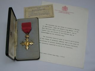 Large Obe Solid Silver/gold Gilt Medal & Presentation Case