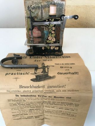 MAGNIFICENT ANTIQUE TOY SEWING MACHINE MULLER N°1B 1900s SPLENDID 2