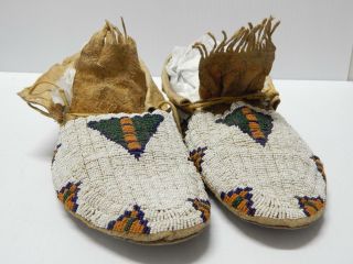 Antique Full Beaded Southern Arapaho Plains Moccasins - Buffalo Hard Soles Sinew