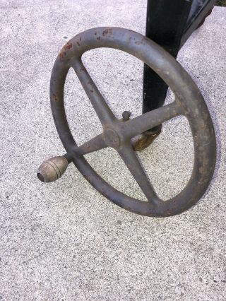Vintage Cast Iron Hand Crank Wheel Wood Handle Industrial Machine Age Repurpose 8