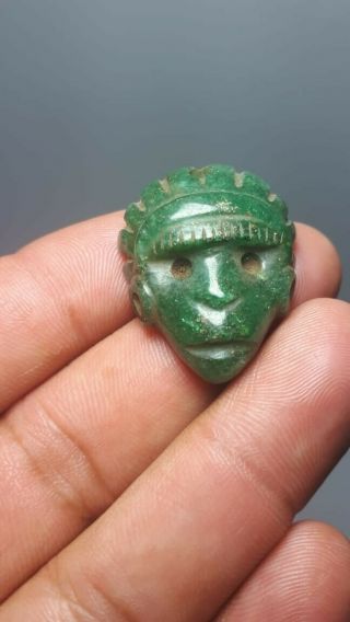 Pre - Columbian Mayan Jade Bird From Gautemala.  Ca.  650 Ad.