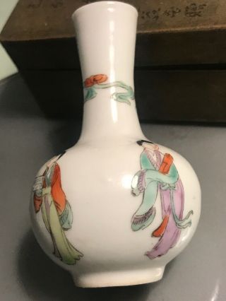 4 Miniature Chinese Antique Porcelain Vase Late 19th Century’s 4