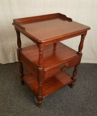 Pennsylvania House Accent Occasional Side End Nightstand Night Stand Table Pa