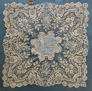 Spectacular But Victorian Brussels Bobbin Lace Appliqué Handkerchief