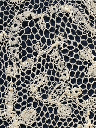 Antique Flemish Bobbin Lace Panel /deep flounce DECOR COLLECT 10