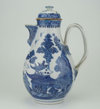 Large Antique Chinese Blue And White Porcelain Coffee Pot Jug & Lid 18th C