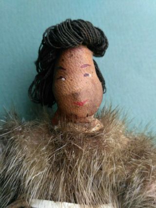 Antique Inuit Eskimo dolls 7