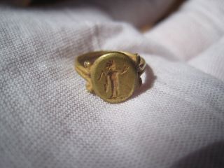 Antique and Children Roman Gold Ring,  I - III A.  D 3
