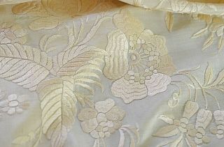 VINTAGE ANTIQUE CHINESE IVORY - COLORED SILK EMBROIDERED PIANO SHAWL MENTON UU471 4
