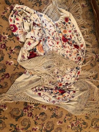 ANTIQUE CHINESE CANTON EMBROIDERED SILK SPANISH PIANO SHAWL EMBROIDERY 12